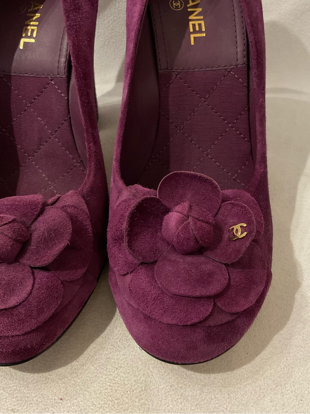 Chanel Pumps - Picture 3 of 6